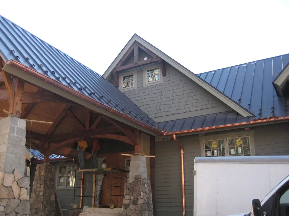 Craftsman Roofing team delivering quality roofing work in Ten Mile Creek